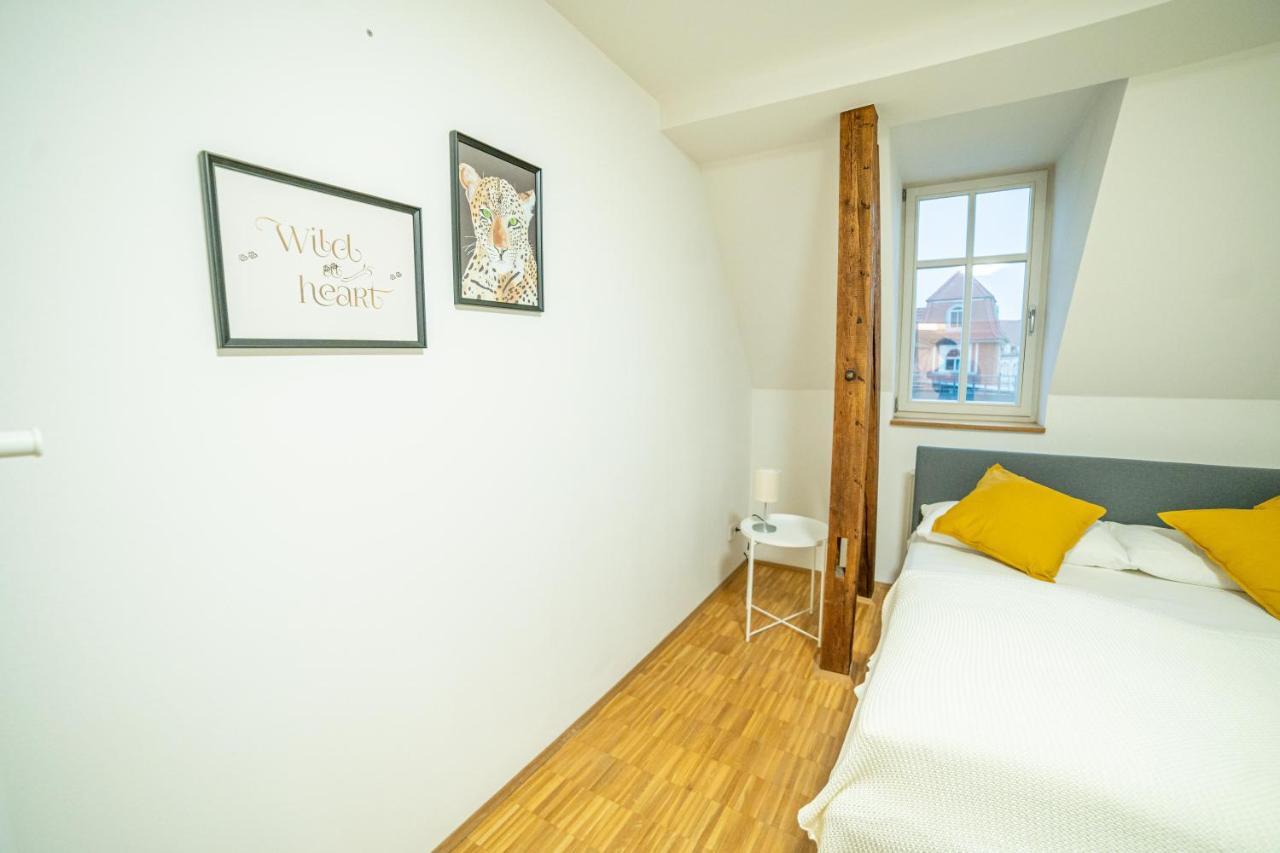 Fullhouse - Erfurt - M18 Apartments - Fahrstuhl - Smarttv - Marktlage Eksteriør bilde